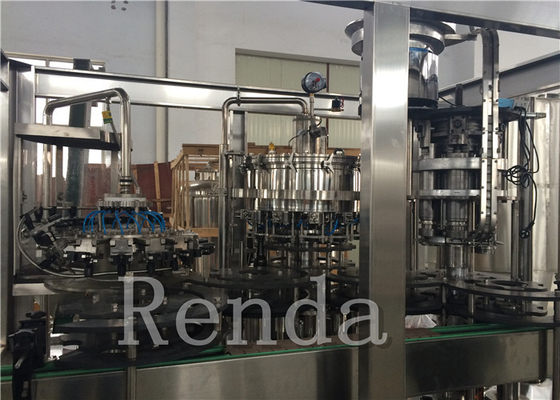 Carbonated Drink Filling Beverage Bottling Equipment With CO2 Glass Bottle PET Bottle