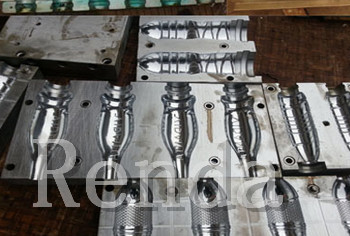 PET Preform Injection Blow Moulding PET Bottle Blowing Machine 2000 - 8000 BPH 380V