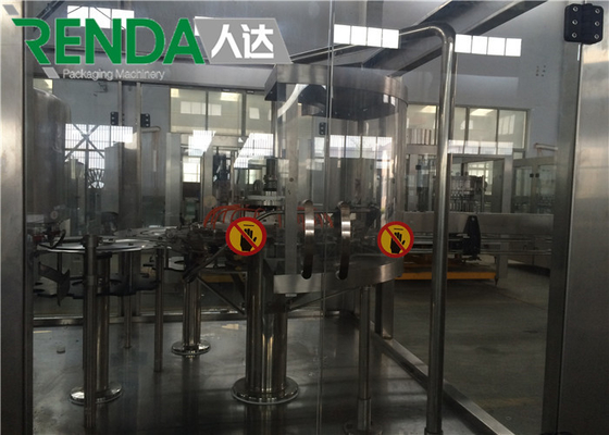 Automatic Small Water / Drink / Soda Water Bottle Filling Machine 2000 - 20000BPH
