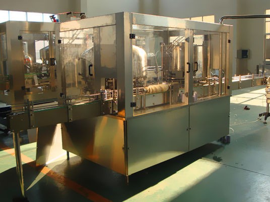 Stainless Steel 5KW Liquid Water Bottle Filling Machine 15000BPH for Mineral Water Line