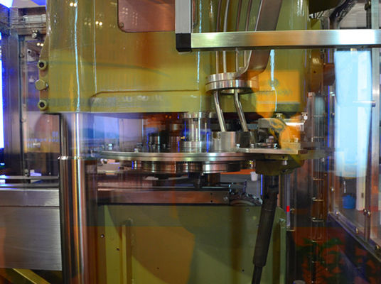 Stainless Steel 5KW Liquid Water Bottle Filling Machine 15000BPH for Mineral Water Line